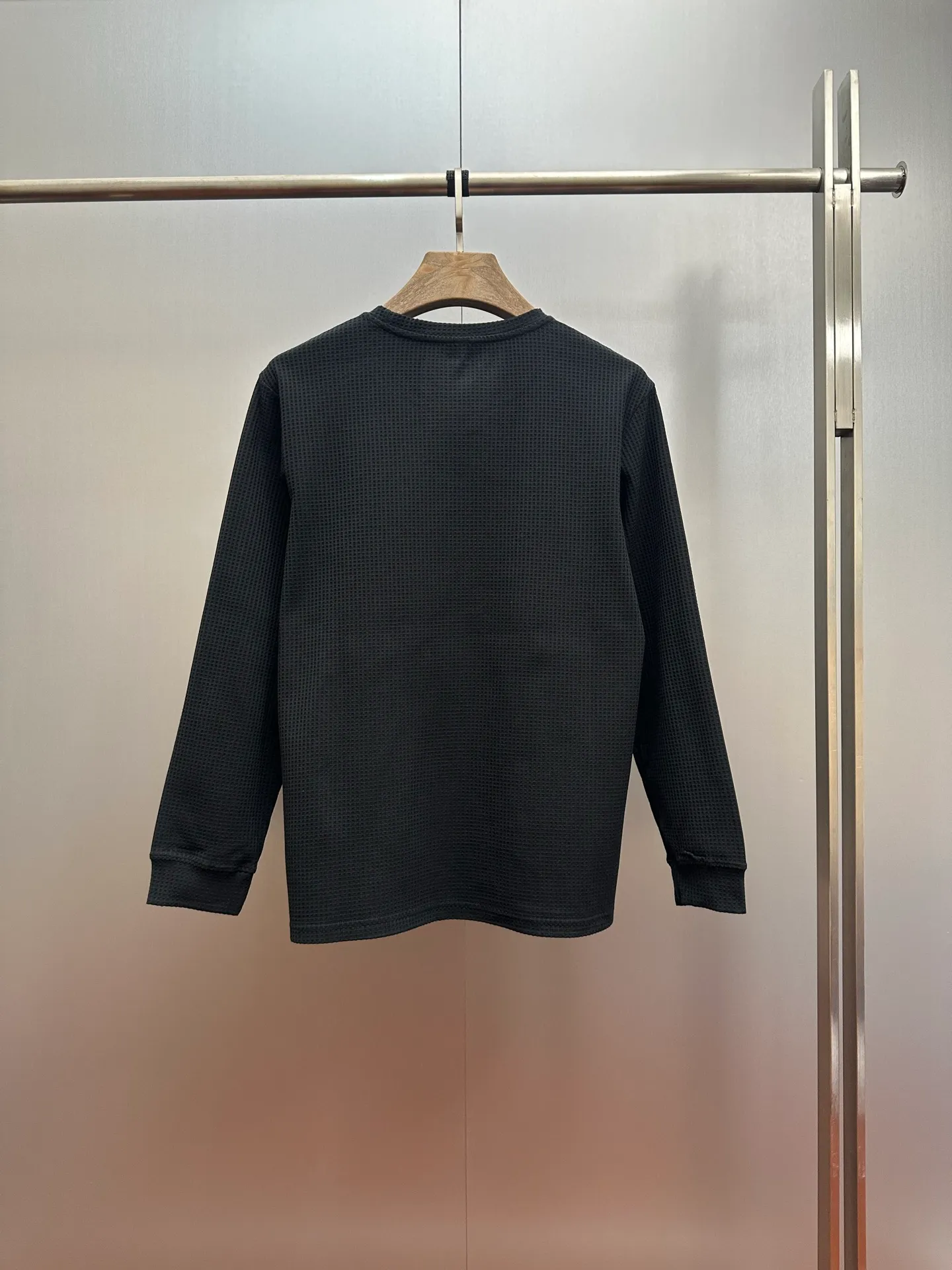 ARC'TERYX/ New Arrival T ， ， ， ， ， 、 、 。 Classic Logo ， 、 、 。 ， ， 。 、 、 ， ！ ：Black，Gray， ，Yellow Sizes：L-3x L